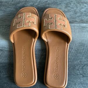 Tory Burch Double T-Sport Slide. Gently used but in very good condition